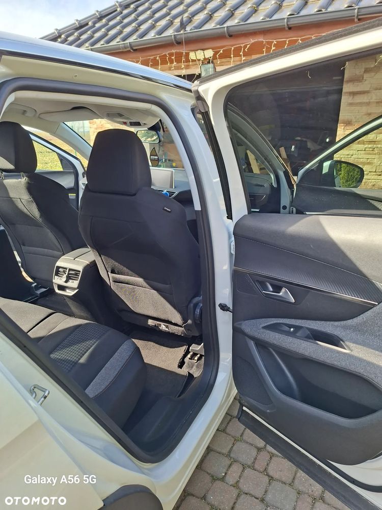 Peugeot 3008 BlueHDi 130 Stop & Start EAT8 Active - 3