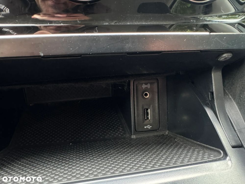 Volkswagen Golf VII 1.6 TDI BMT Highline - 22