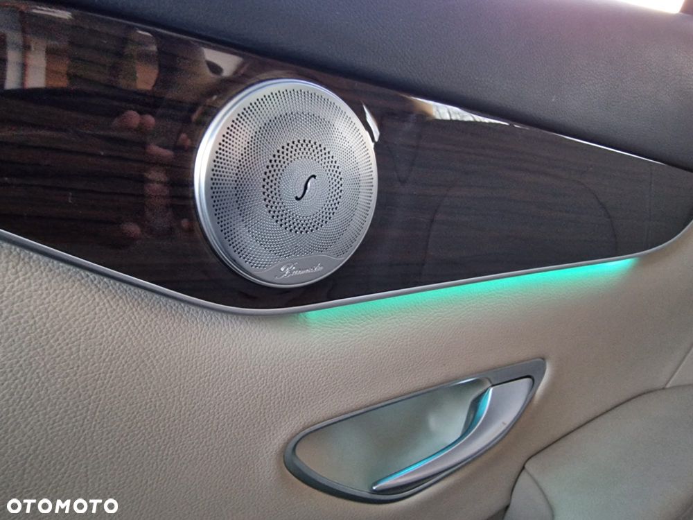 Mercedes-Benz GLC 300 4Matic 9G-TRONIC Exclusive - 13