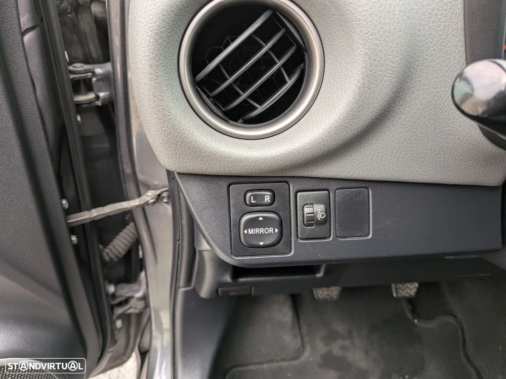 Toyota Yaris 1.0 VVT-i Comfort - 7