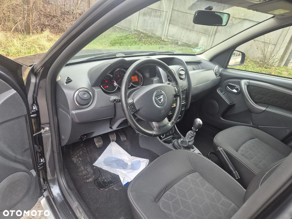Dacia Duster 1.5 dCi Laureate 4x4 - 6