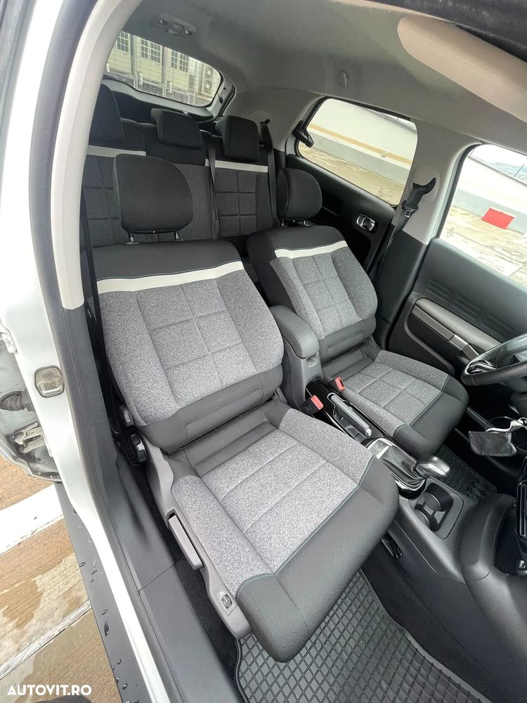 Citroën C4 Cactus - 32