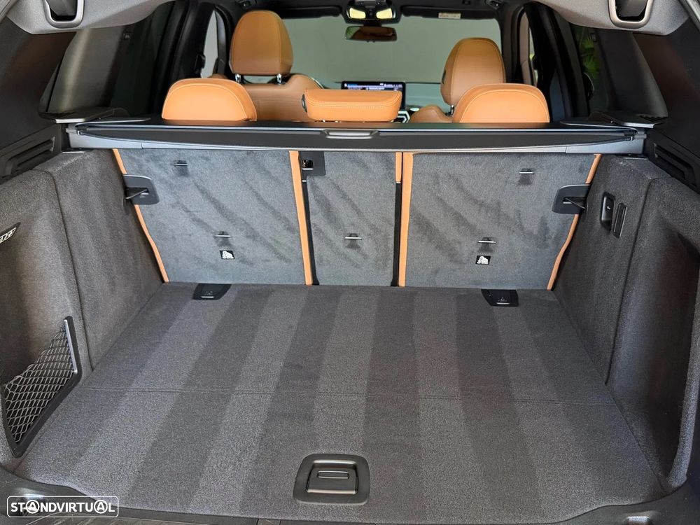 BMW iX3 M Sport Impressive - 18