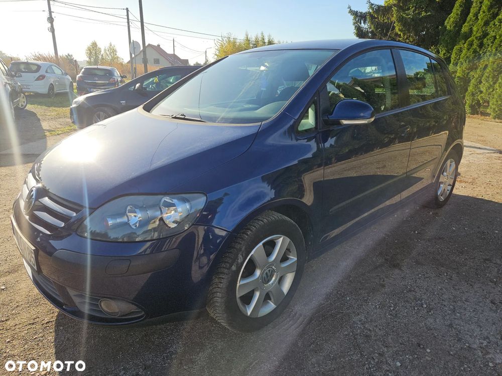 Volkswagen Golf Plus - 17