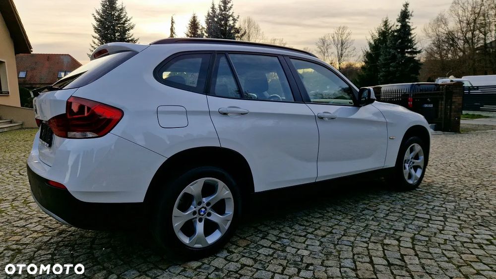BMW X1 xDrive18d Sport Line - 8