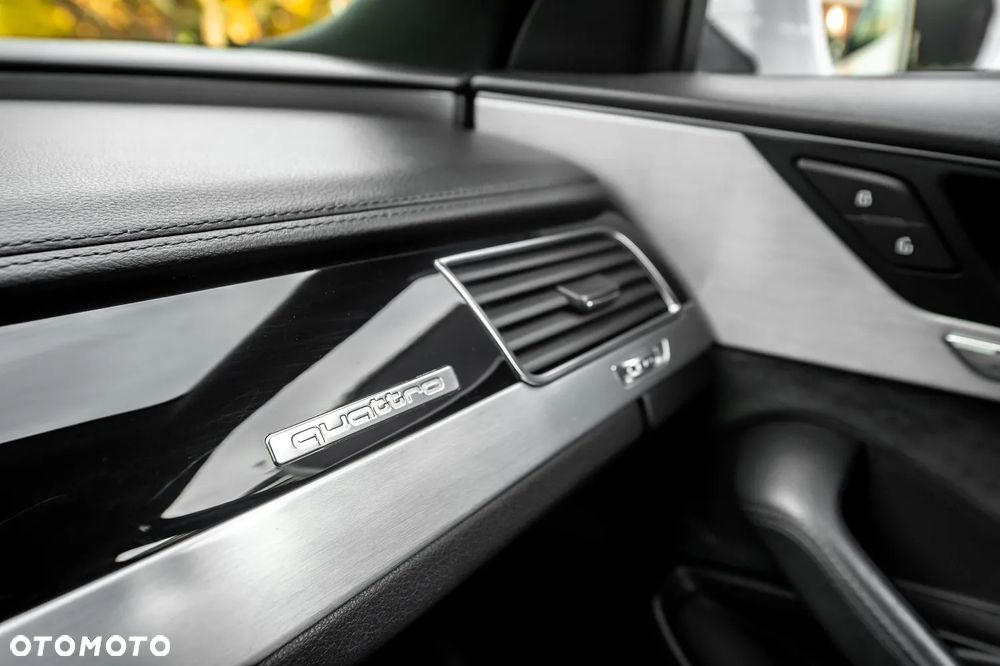 Audi A8 3.0 TDI Quattro Progressive - 37