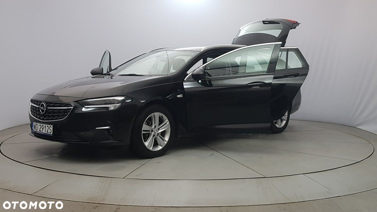 Opel Insignia - 10