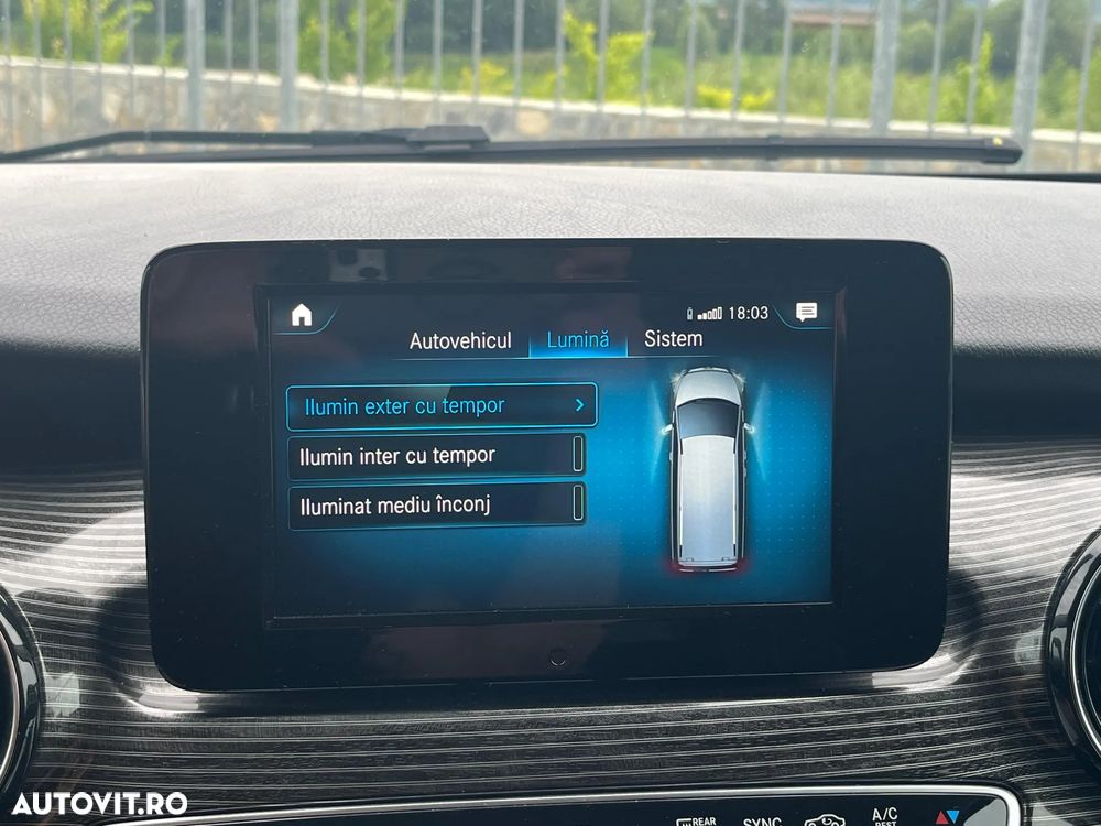 Mercedes-Benz V 220 d Combi Compact 163 CP RWD 9AT AVANTGARDE - 13