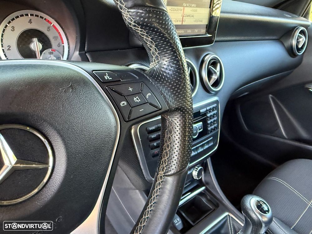 Mercedes-Benz A 160 - 12