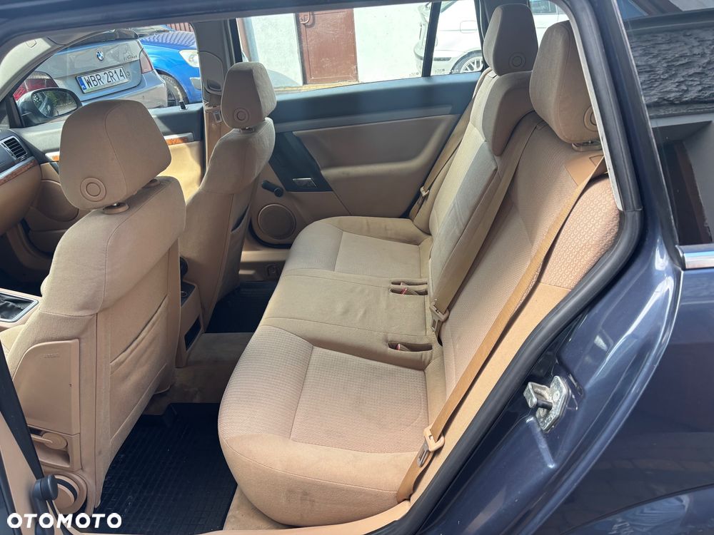 Opel Vectra 1.9 CDTI Essentia - 18