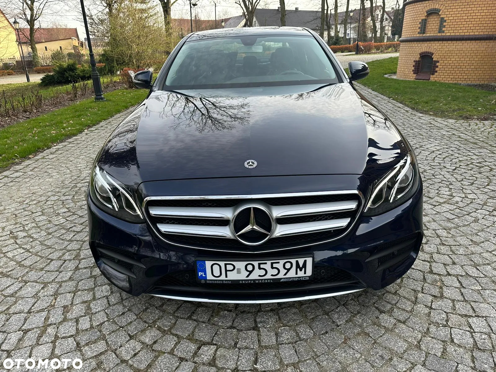Mercedes-Benz Klasa E - 21