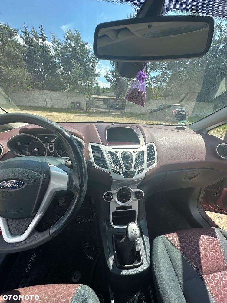 Ford Fiesta 1.25 Trend - 7