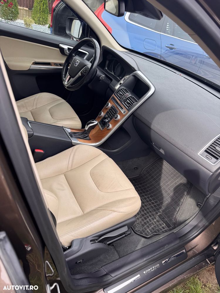 Volvo XC 60 - 18