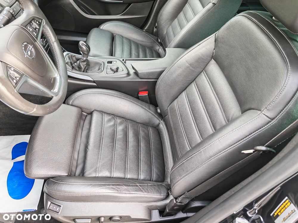 Opel Insignia 2.0 CDTI Cosmo - 17