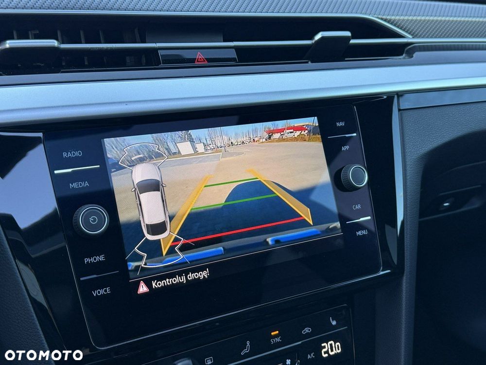 Volkswagen Arteon 2.0 TDI R-Line DSG - 25