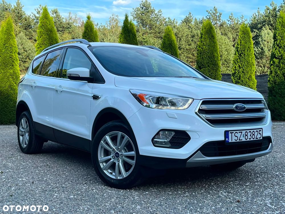 Ford Kuga 1.5 TDCi 2x4 Business Edition - 1