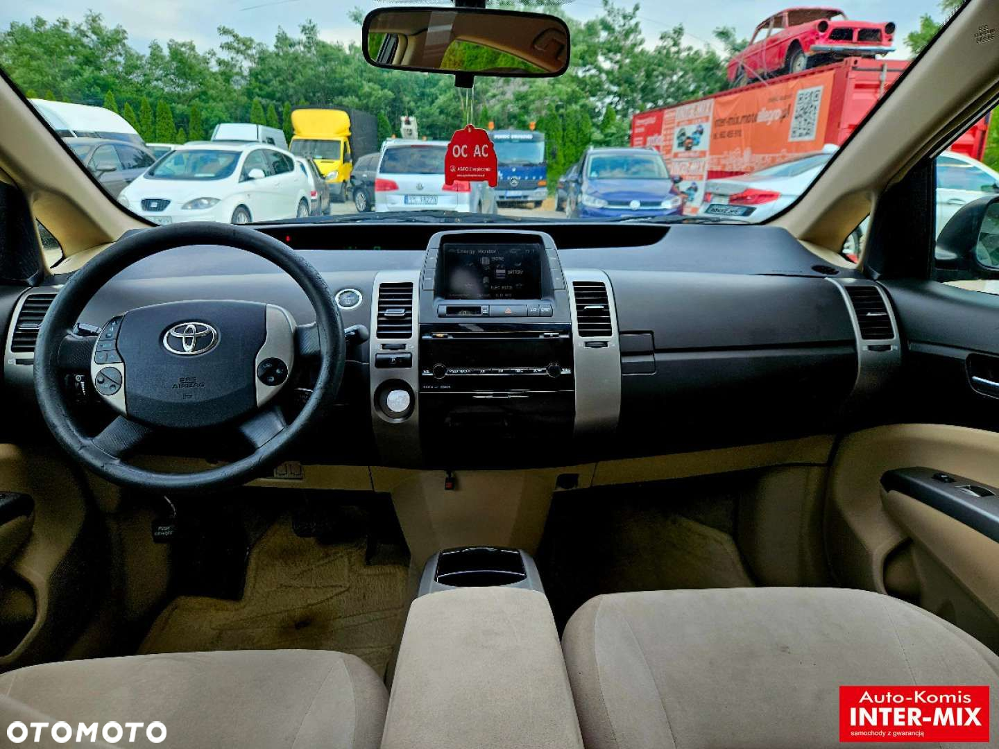 Toyota Prius - 22