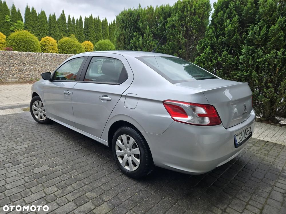Peugeot 301 1.2 VTi/Pure Tech Allure - 3