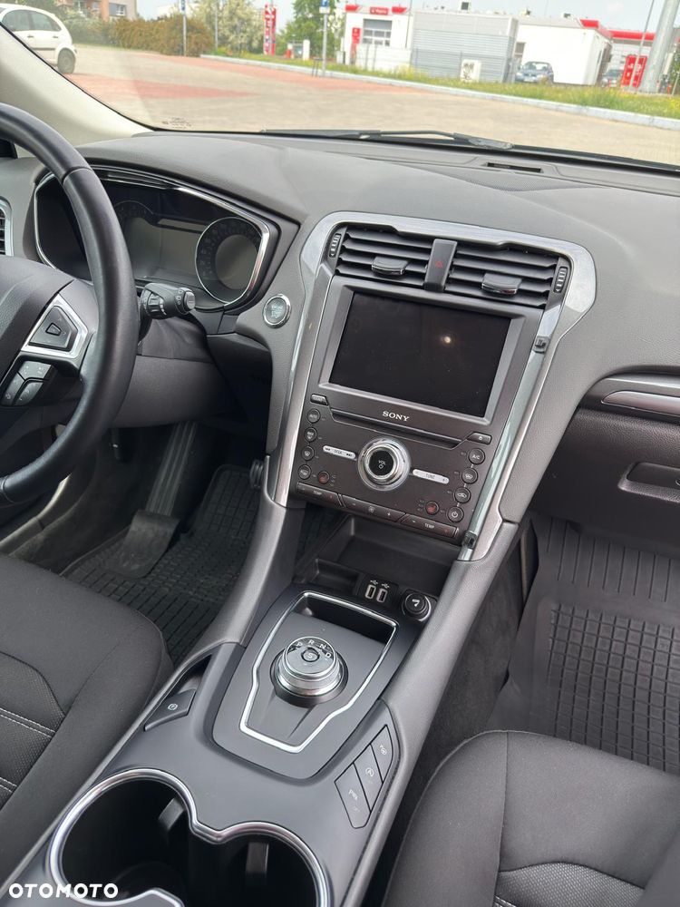 Ford Mondeo 2.0 EcoBlue Titanium - 9