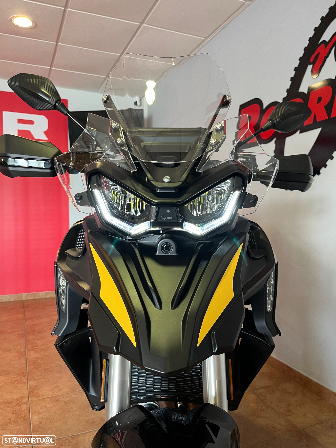 QJ Motor SRT 900SX - OFERTA 3 MALAS ALUMÍNIO + EQUIPAMENTO - 6