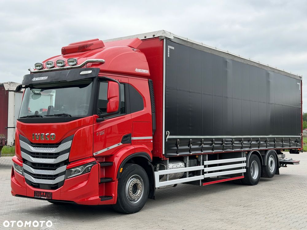 Iveco S-WAY 460 / FIRANKA / WINDA / 24 EUROPALETY / 6x2 / 3 OŚ PODNOSZONA I SKRĘTNA / SYPIALKA / AUTOMAT / 2021 ROK / SPROWADZONY - 1