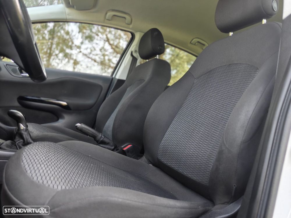 Opel Corsa 1.4 Color Edition Easytronic - 26