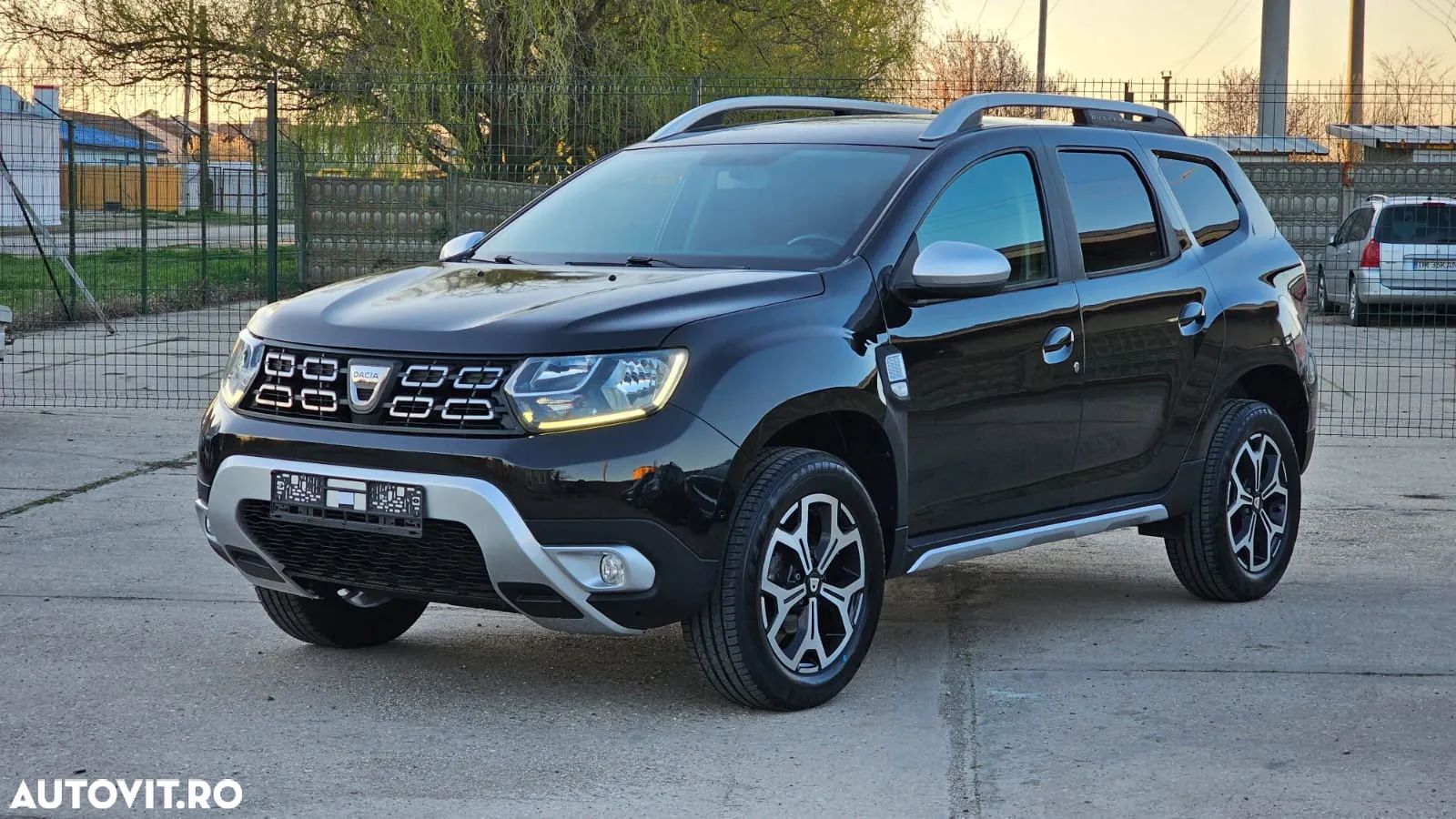 Dacia Duster - 1