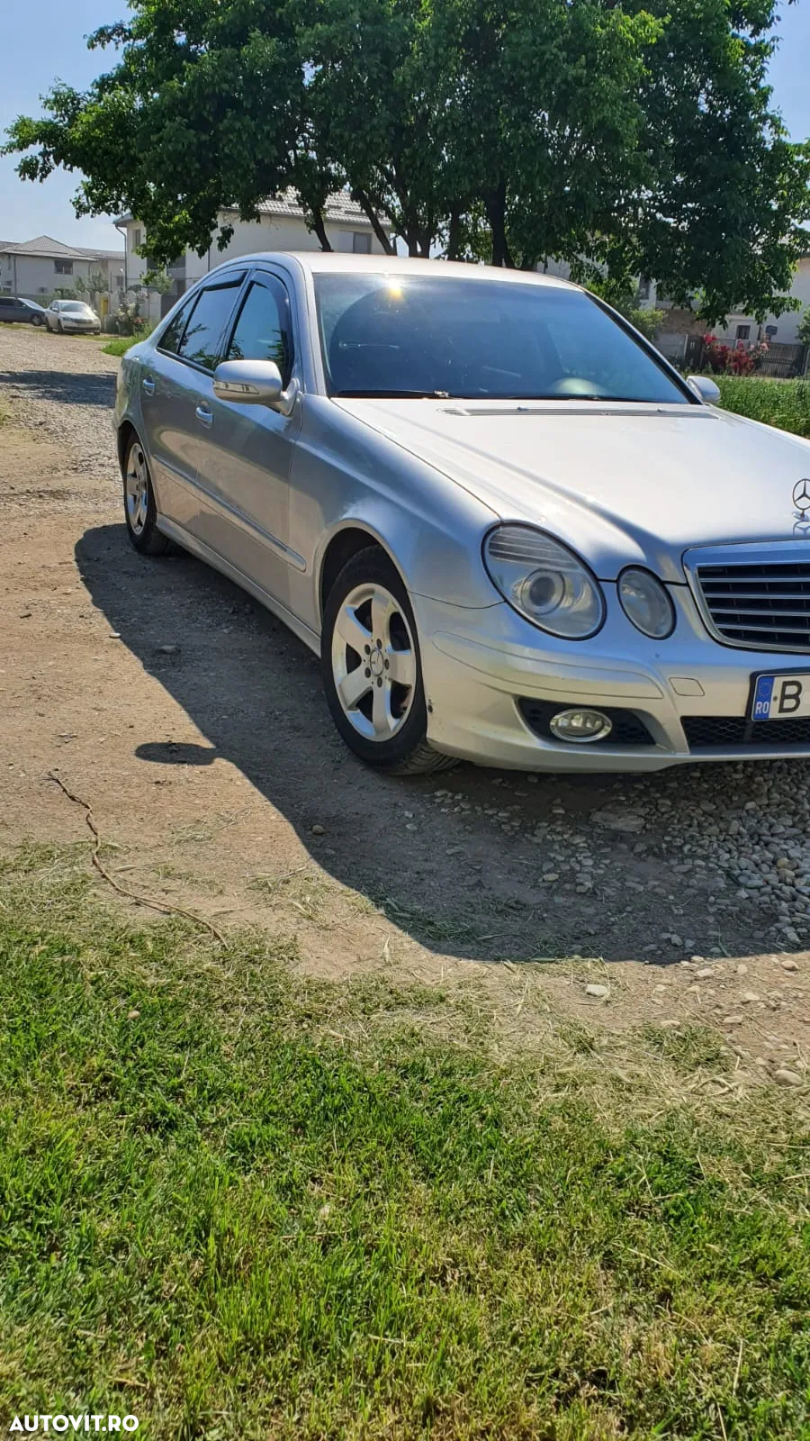 Mercedes-Benz E - 9