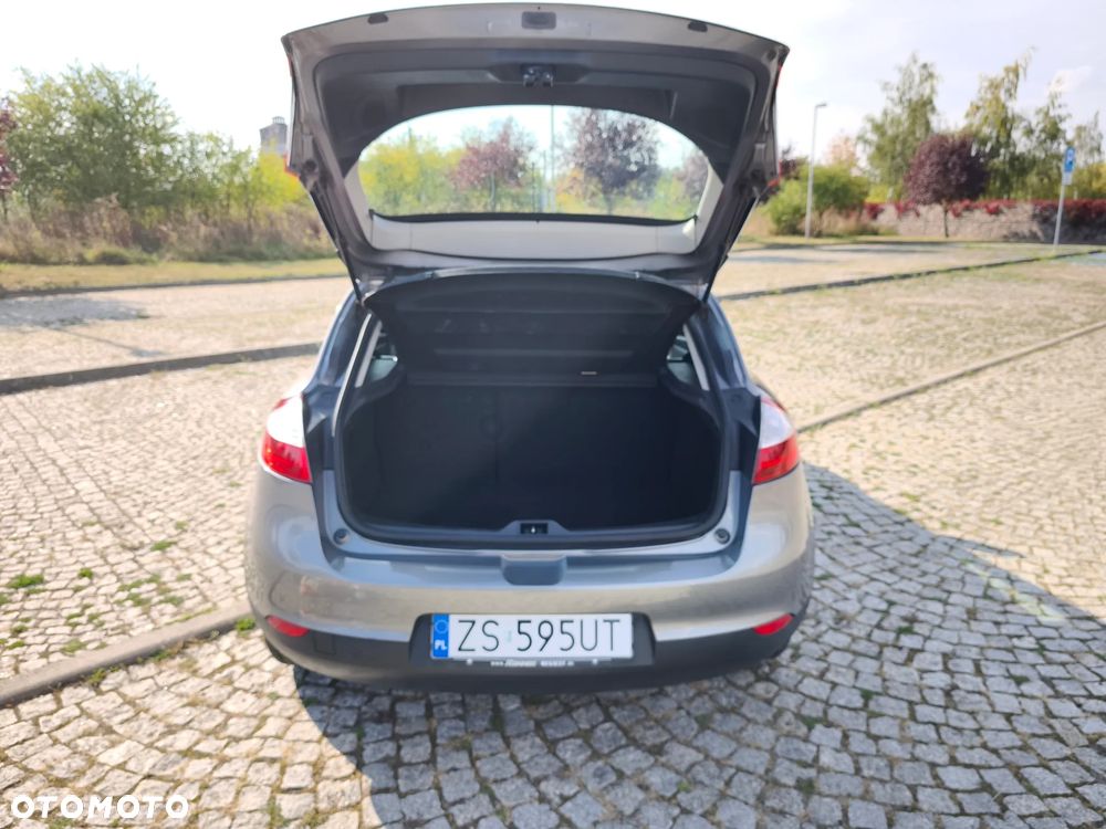 Renault Megane - 12