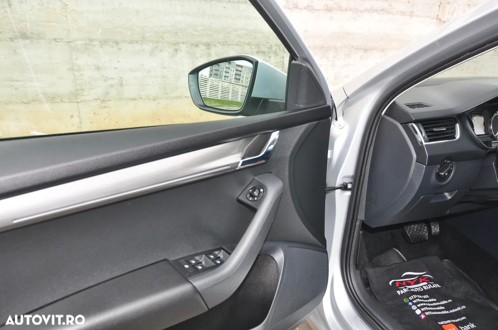 Skoda Octavia 1.6 TDI DSG Soleil - 16