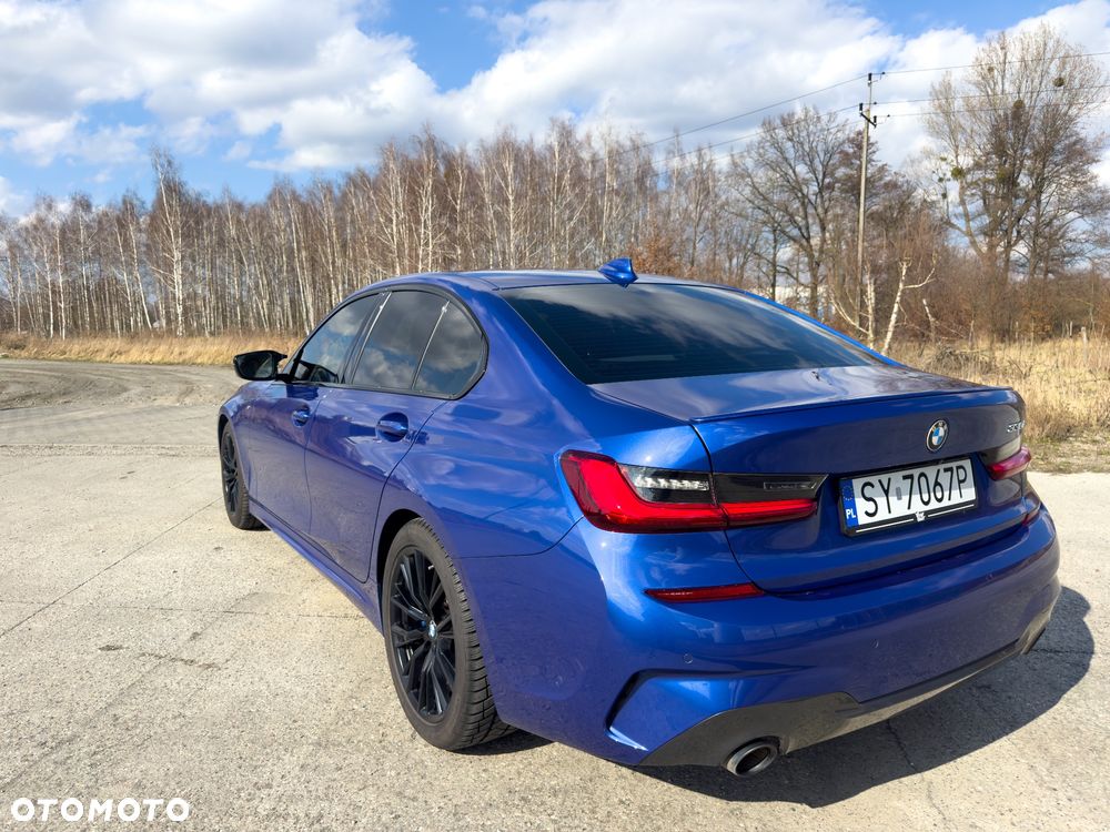 BMW Seria 3 330i M Sport sport - 8