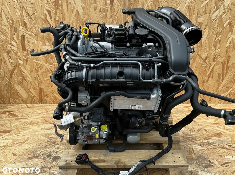 SILNIK KOMPLETNY VW GOLF VIII AUDI SEAT SKODA 1.5 TSI/TFSI 150KM 2022r - DFY DFYA - 1