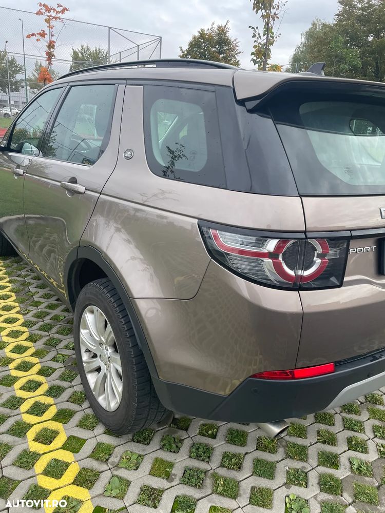 Land Rover Discovery Sport - 18