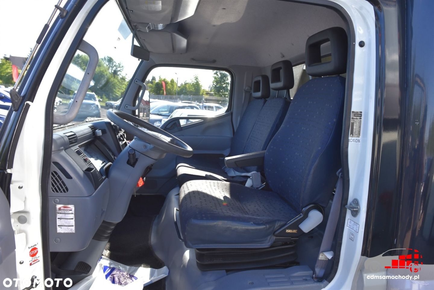 Mitsubishi Canter - 15