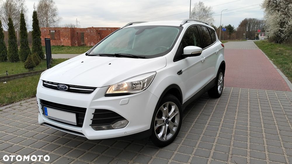 Ford Kuga - 1