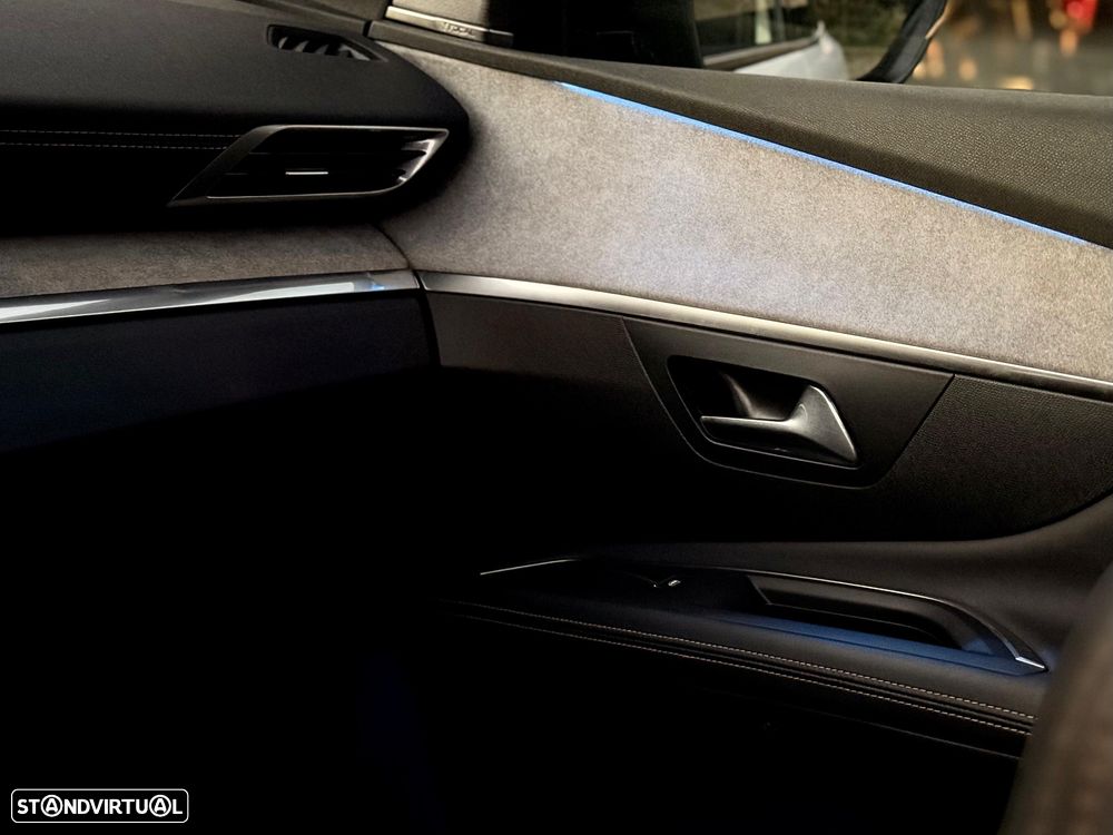 Peugeot 3008 1.6 Hybrid GT Pack e-EAT8 - 10
