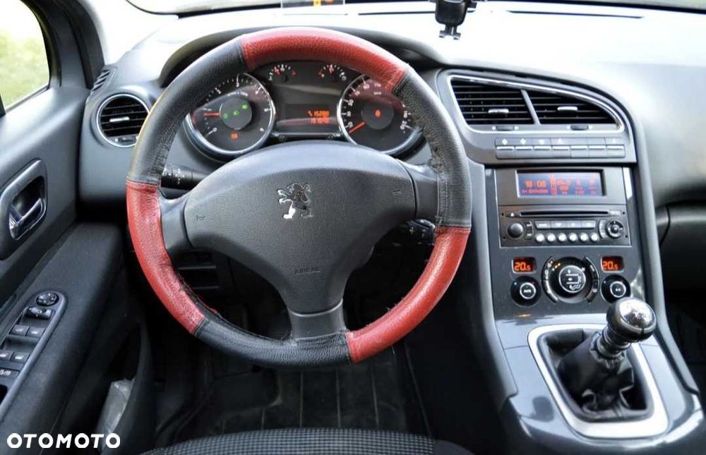 Peugeot 5008 - 5