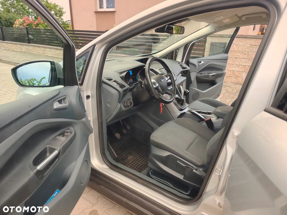 Ford C-MAX - 14