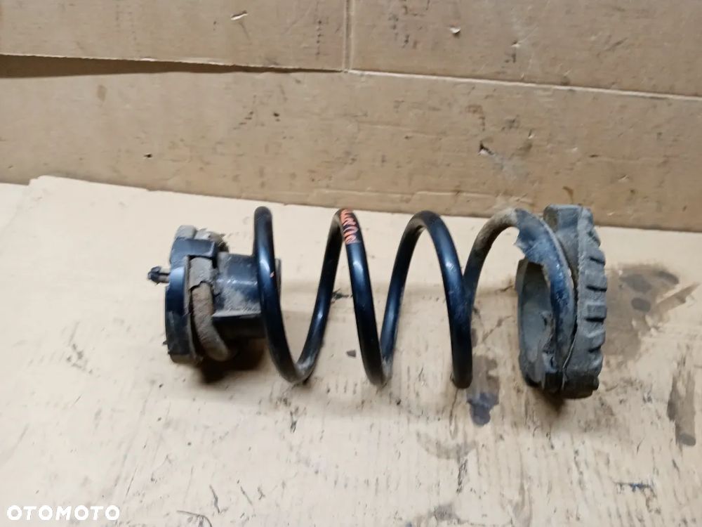 Sprężyna zawieszenia tył tylna Fiat Punto II 2 - 3