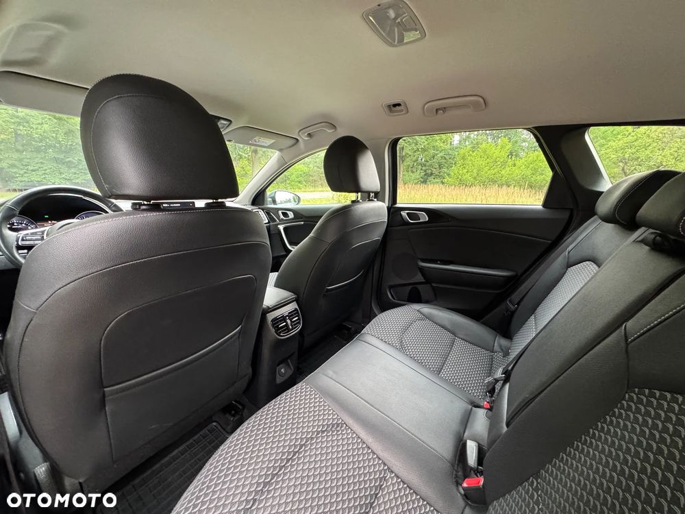 Kia Ceed 1.5 T-GDI L - 30
