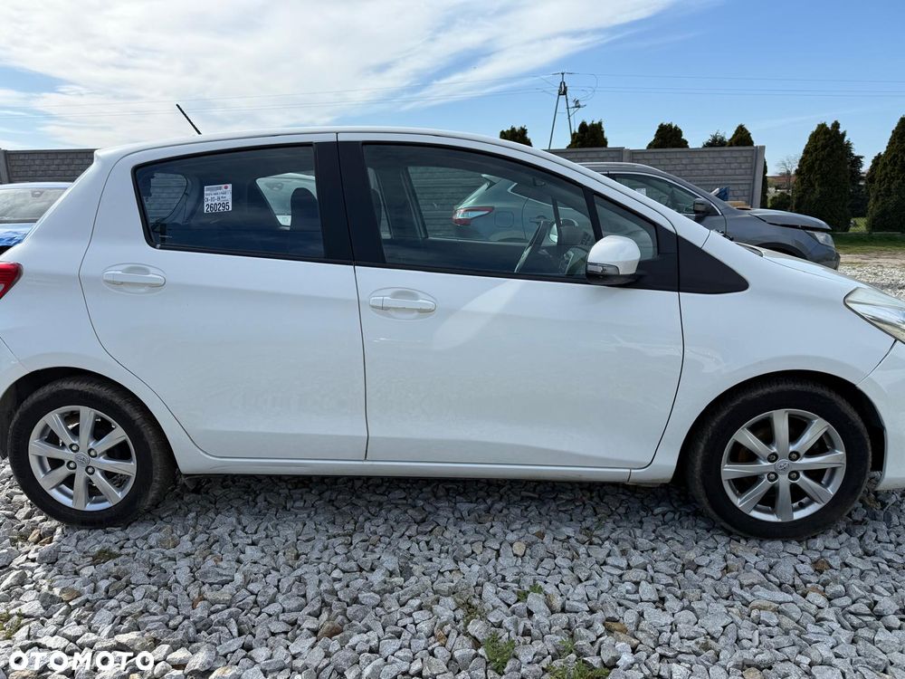 Toyota Yaris 1.4 D-4D Executive - 3