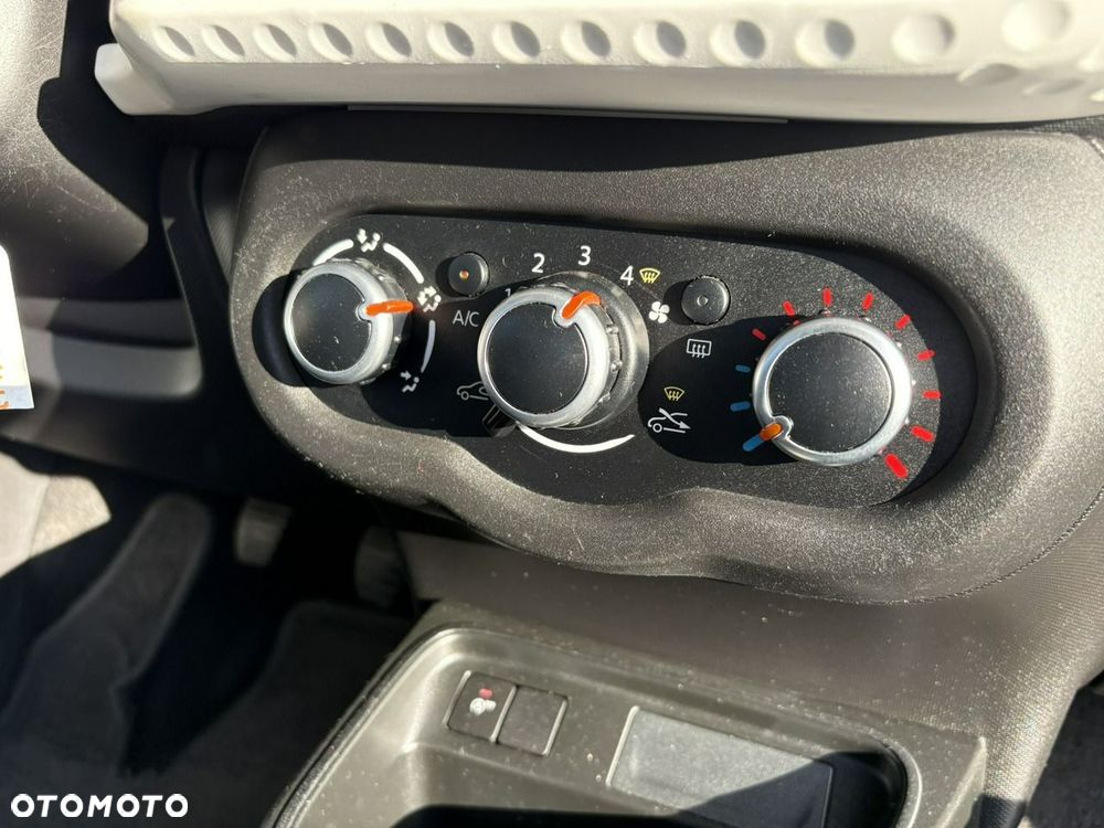 Renault Twingo - 15