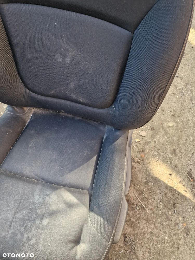 Fotele kierowcy trafic III vivaro B talento - 3