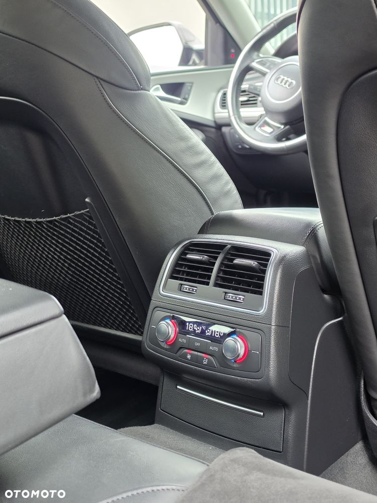 Audi A6 Avant 2.0 TDI Ultra S tronic - 30