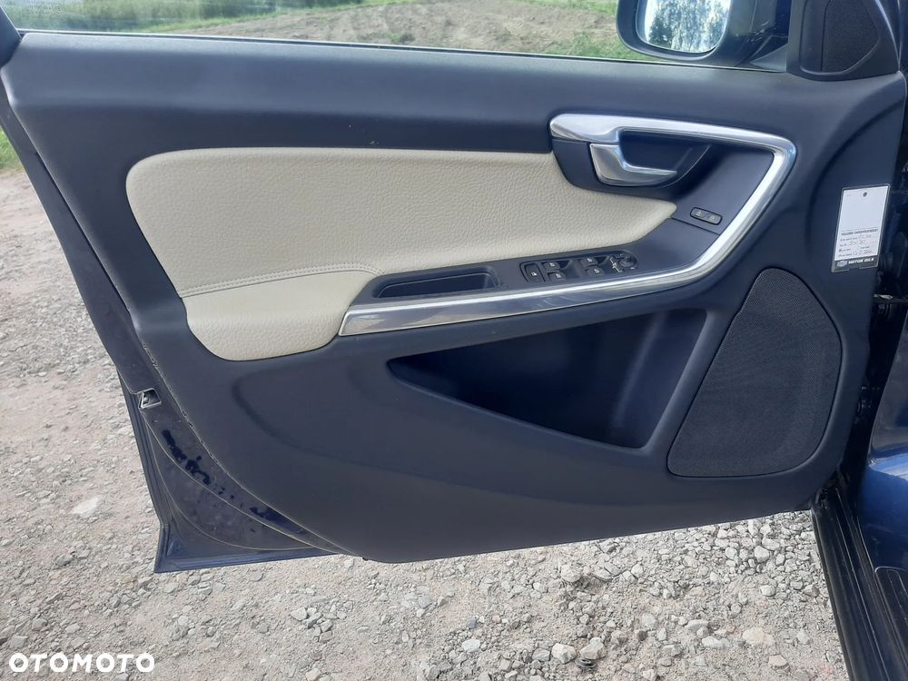 Volvo S60 DRIVe Momentum - 20