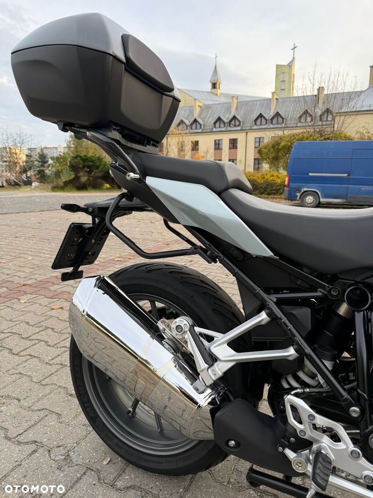 BMW R - 7