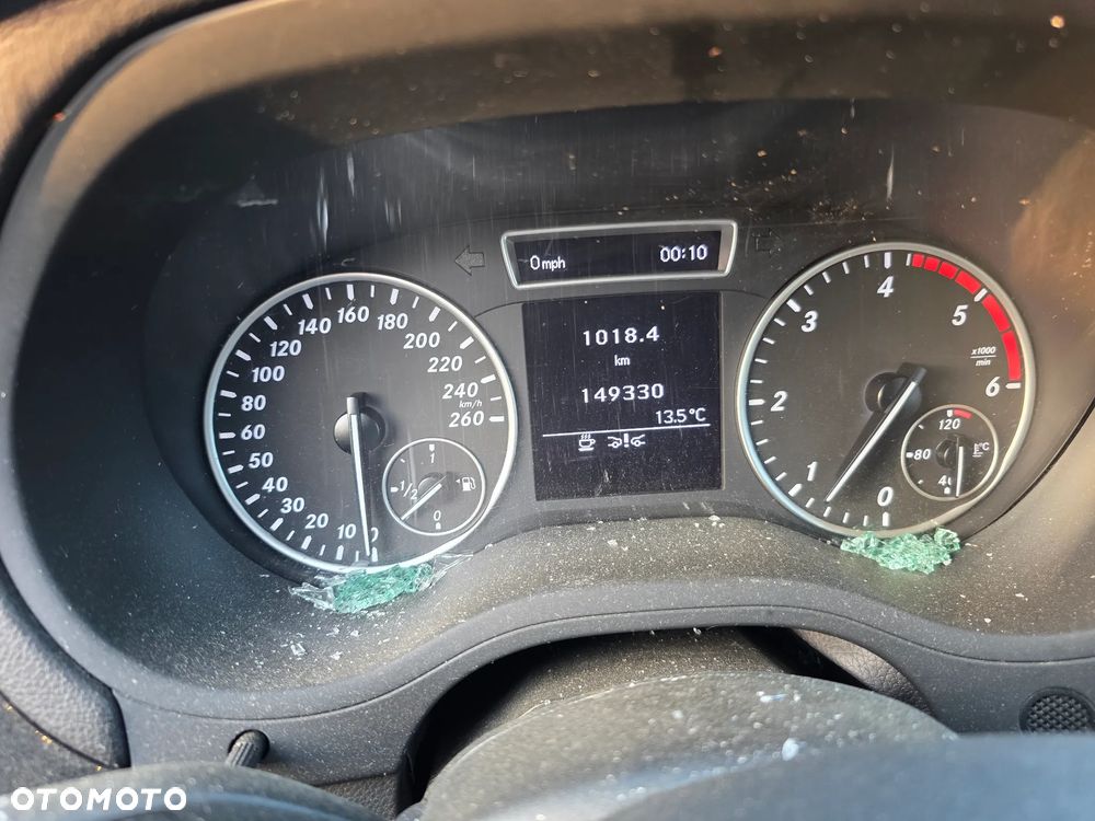 Mercedes-Benz Klasa B 180 CDI (BlueEFFICIENCY) - 18