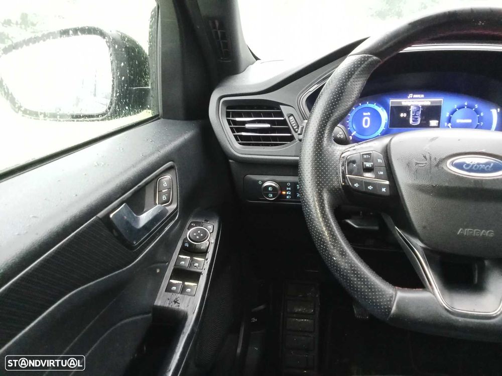 Ford Kuga 1.5 EcoBoost ST-Line - 14