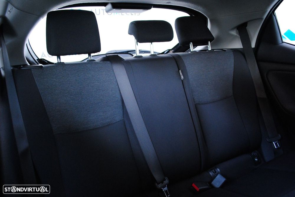 Toyota Yaris Cross 1.5 HDF Comfort Plus - 22