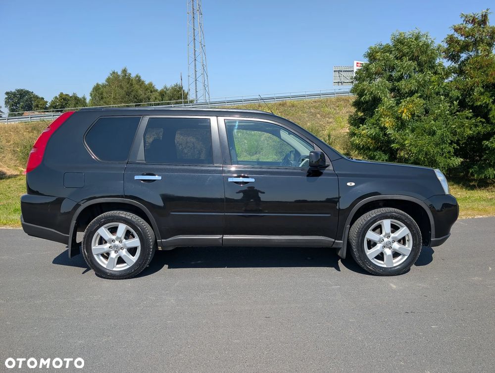 Nissan X-Trail 2.0 XE - 4